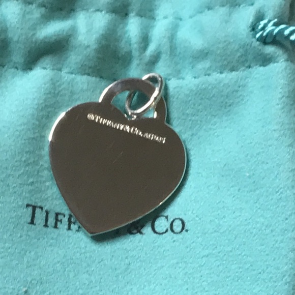 Large Tiffany & Co. Return to Tiffany Blue Enamel Splash Heart Charm - Picture 4 of 7